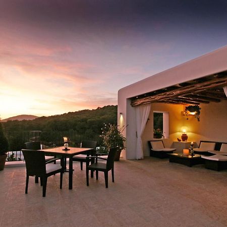 Hotel Rural & Spa Can Curreu Santa Eulalia del Río Exterior foto