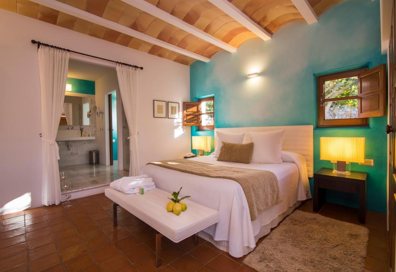 Hotel Rural & Spa Can Curreu Santa Eulalia del Río Exterior foto